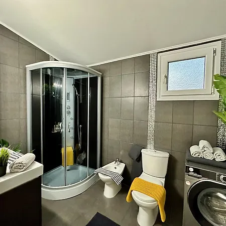 Four Seasons - The Eco Friendly Vilă *