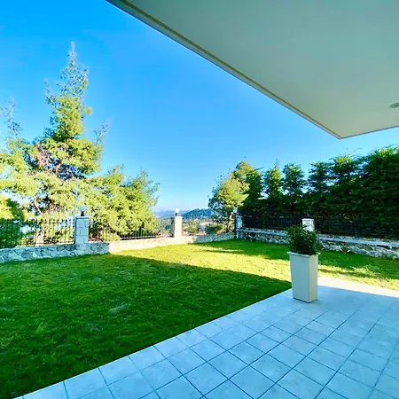 Four Seasons - The Eco Friendly * Κρυοπηγή