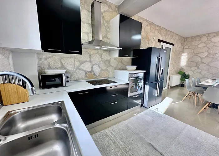 Willa Four Seasons - The Eco Friendly Kriopigi