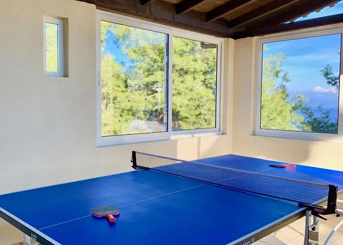 Four Seasons - The Eco Friendly