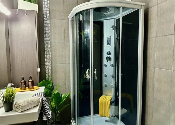 Four Seasons - The Eco Friendly